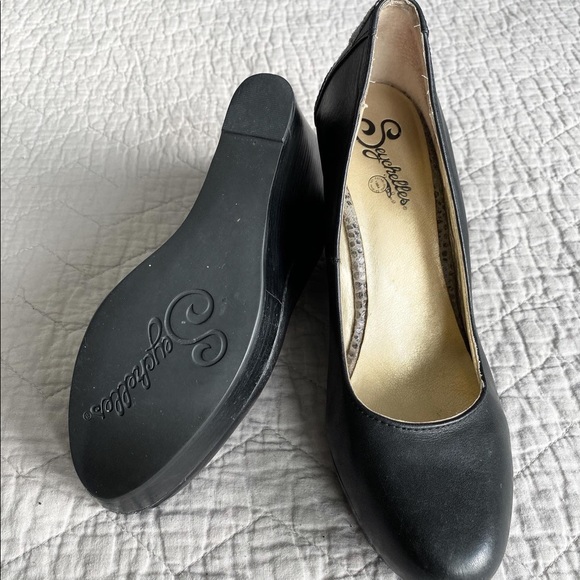 SEYCHELLES Wedge Platform Shoes, snakeskin detail - Picture 3 of 5